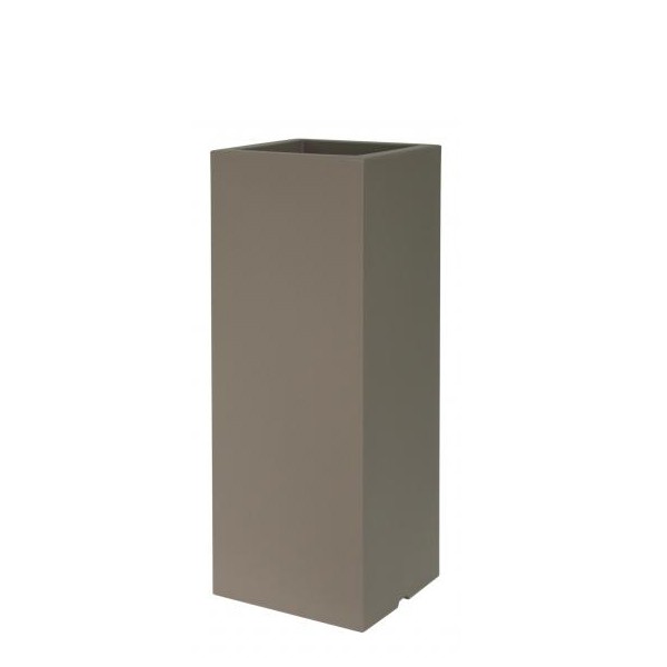 Pot Kube High Slim Bleu Turquoise Entouré de Jardinières Kube High Slim Euro3Plast JardinChic Pot Kube High Slim Bleu Turquoise Entouré de Jardinières Kube High Slim Euro3Plast JardinChic