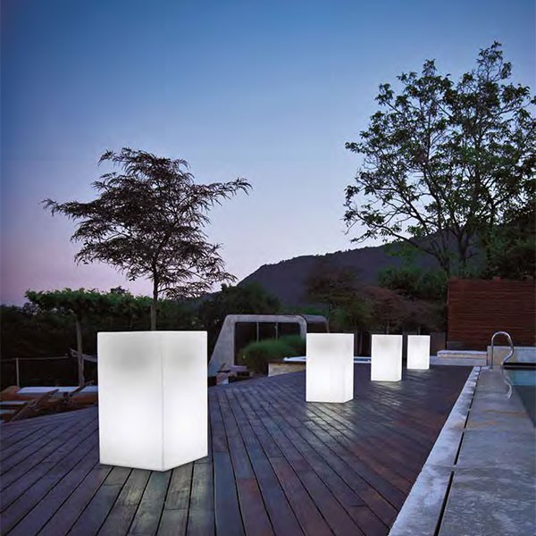 Pots Kube High Lumineux Euro3Plast JardinChic Pots Kube High Lumineux Euro3Plast JardinChic
