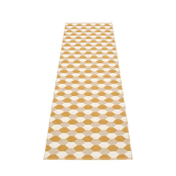 Tapis Dana Ochre - Beige - Vanilla 70x250 Pappelina JardinChic Tapis Dana Ochre - Beige - Vanilla 70x250 Pappelina JardinChic